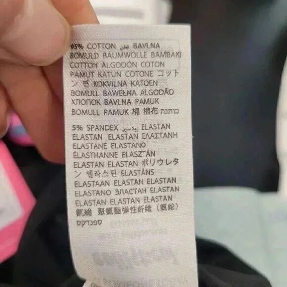 Edikted Women's Black Cotton/Spandex Tahlia Off the Shoulder Crop Top NEW - Picture 13 of 16